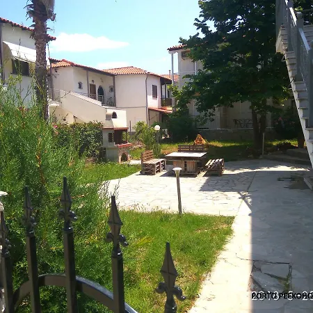 Porto Pefkohori * KASSANDRA